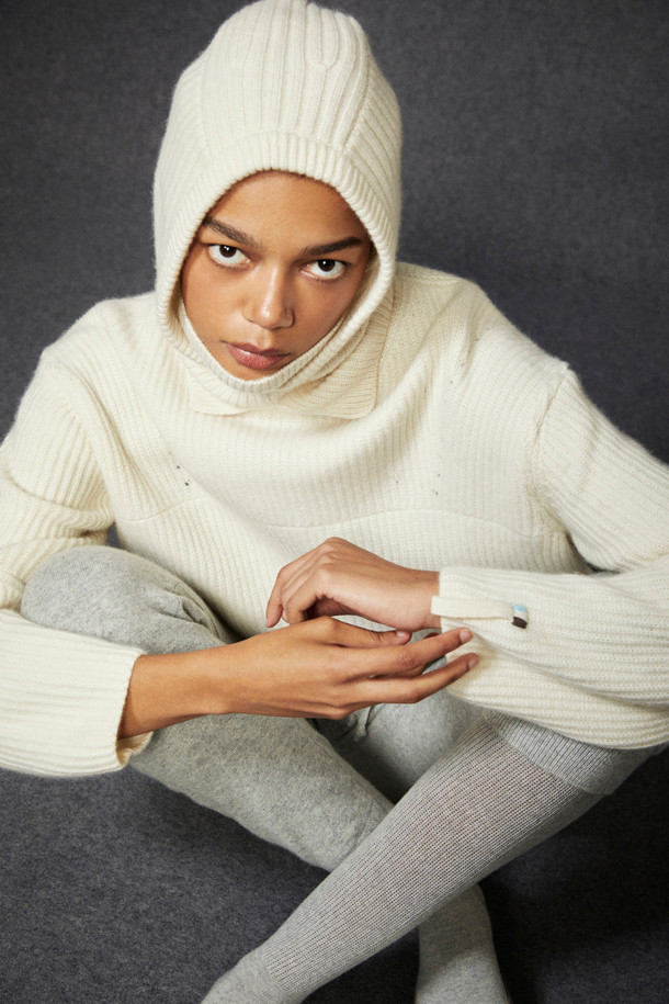 LE CASHMERE - 스웨터 - Chunky Snow Turtleneck (White)