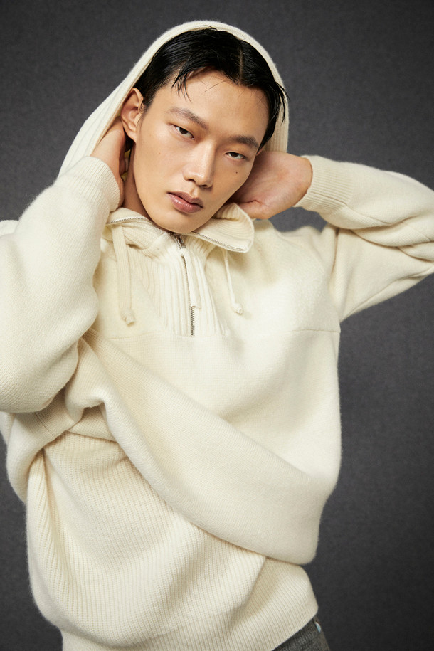 LE CASHMERE - 스웨터 - Anorak Sweater (White)