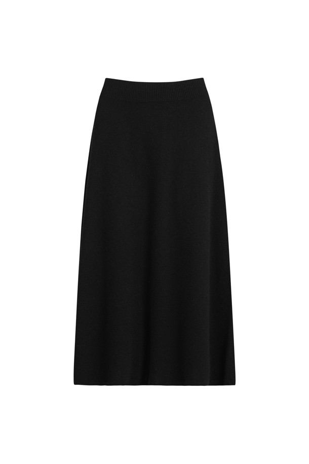 캐시미어 에센셜 스커트 (블랙)는 겨울철 데일리룩을 위한 미니멀하고 클래식한 스타일의 플레어 스커트입니다. 부드러운 캐시미어 소재로 제작되어 두꺼운 두께감과 포근한 촉감을 선사하며, 8게이지 플레인 조직으로 고급스러움을 더했습니다. 봉제 라인 없이 깔끔하게 떨어지는 실루엣과 무릎을 덮는 기장감, 밑단 1X1 립 조직 마감으로 편안한 착용감을 제공합니다. 루즈핏 플레어스커트로, 어떤 상의와도 쉽게 매치하여 다양한 스타일을 연출할 수 있습니다. 블랙 컬러로 어떤 옷에도 잘 어울려 활용도가 높습니다.
