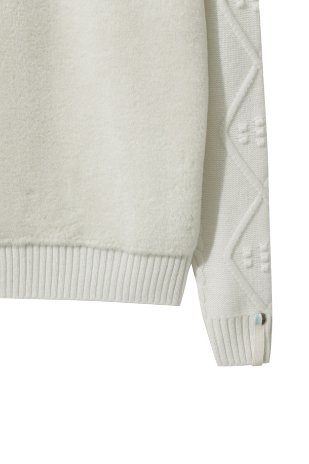 LE CASHMERE - 스웨터 - Eco Fur Cable Sweater (White)