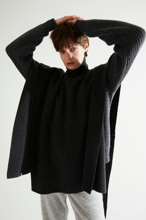 Cashmere Cape Vest (Charcoal)