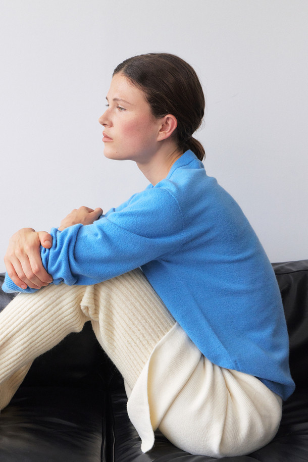 LE CASHMERE - 스웨터 - Cashmere Crew Sweater