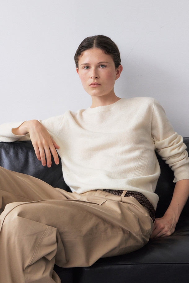 LE CASHMERE - 스웨터 - Cashmere Crew Sweater