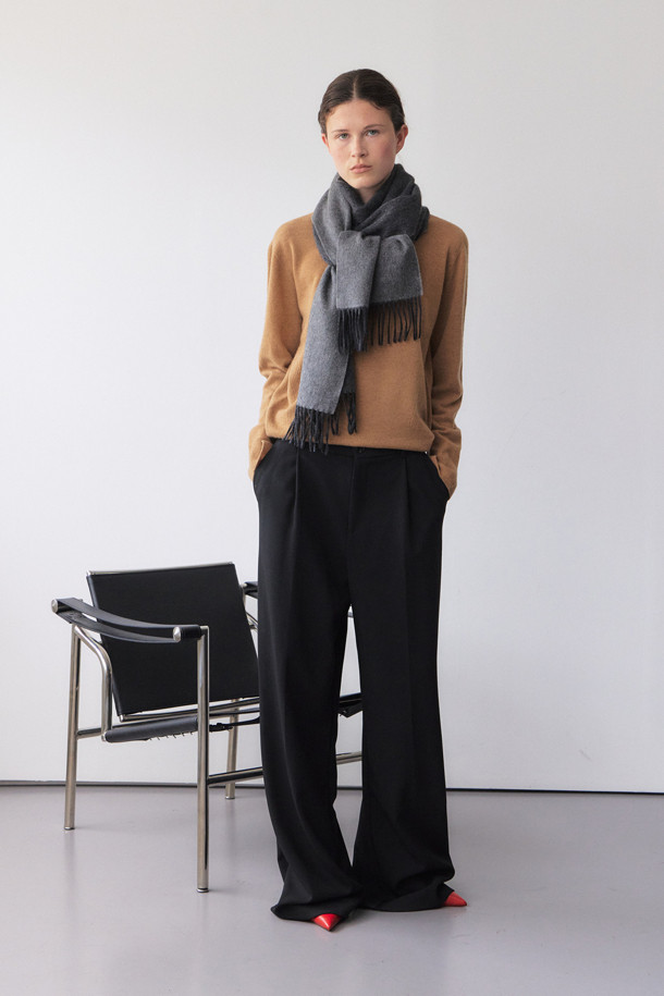 LE CASHMERE - 스웨터 - Cashmere Crew Sweater