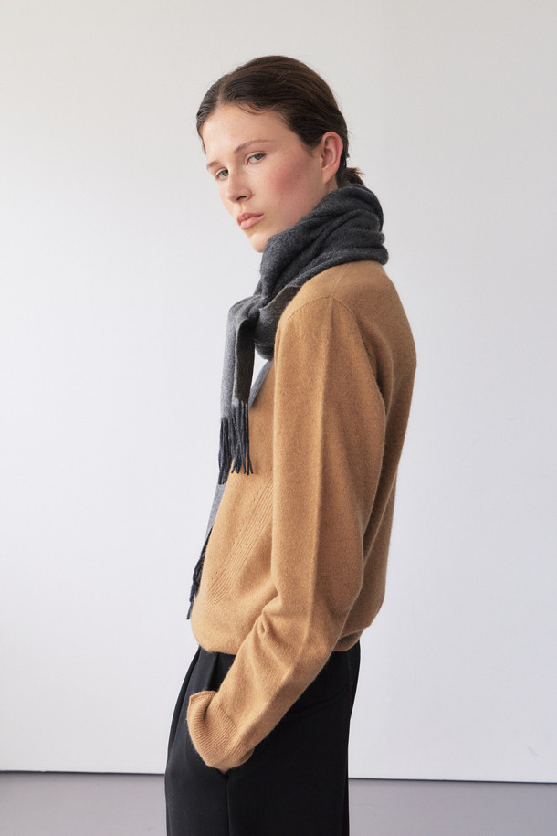 LE CASHMERE - 스웨터 - Cashmere Crew Sweater