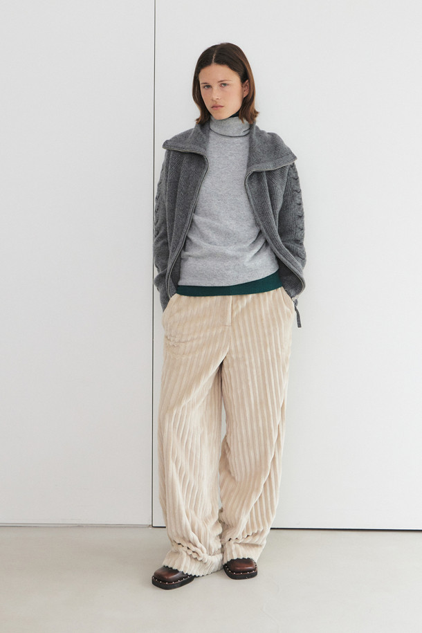 LE CASHMERE - 터틀넥 - Cashmere Turtleneck Sweater