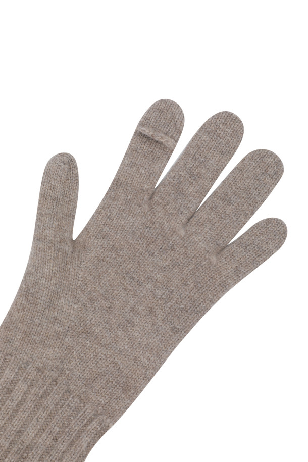몽골산 캐시미어 100% 소재의 베이직 장갑입니다. 부드러운 촉감과 두꺼운 두께로 뛰어난 보온성을 제공하며, 가을, 겨울철 데일리 아이템으로 활용하기 좋습니다. 베이지 컬러의 무지 디자인으로 클래식하고 미니멀한 스타일을 연출합니다. 팔목 위 길이의 디자인과 립조직 손목 밴딩으로 안정적인 착용감을 선사하며, 검지 핑거홀이 있어 스마트폰 터치도 가능합니다.
