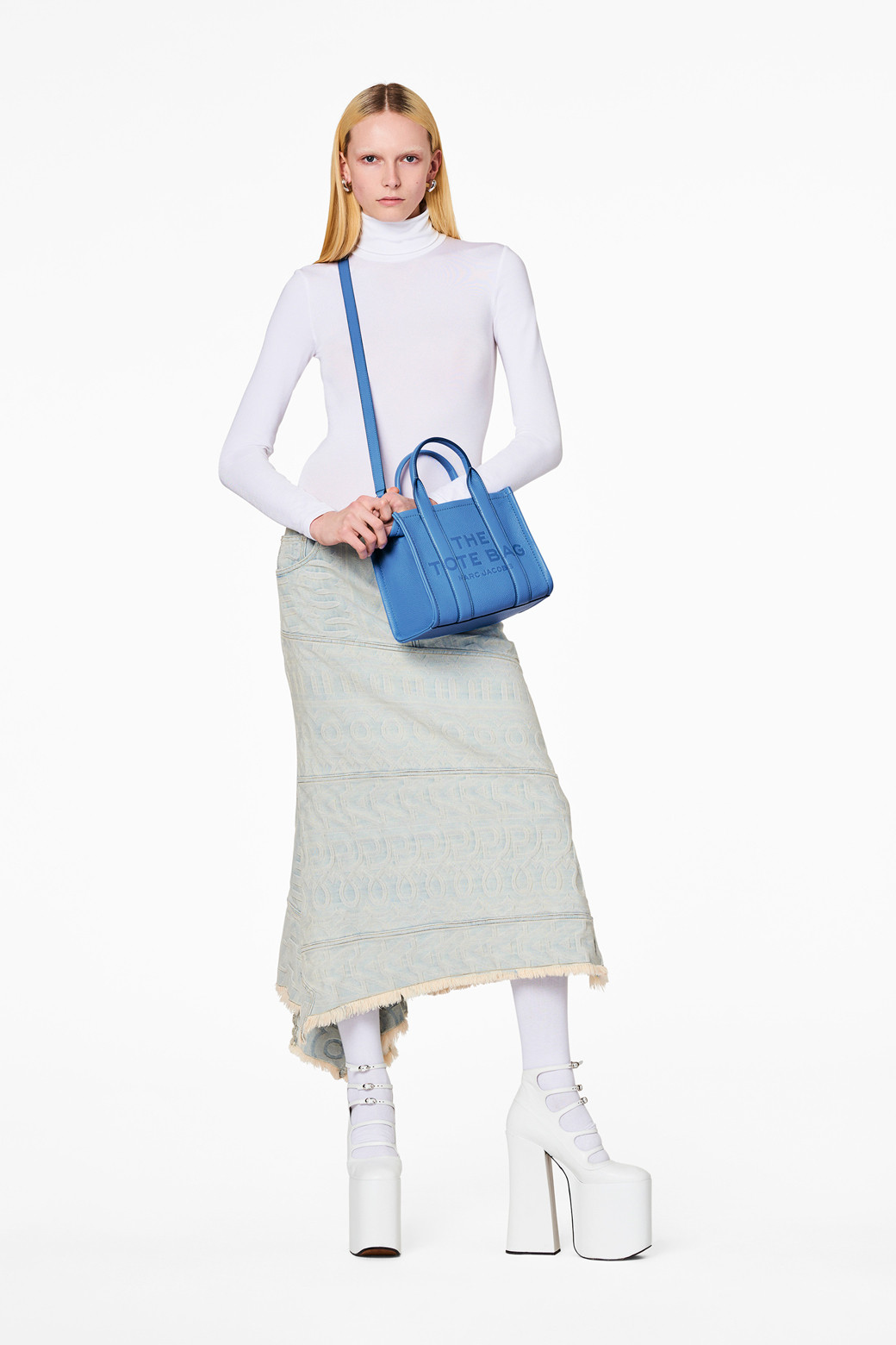 Marc Jacobs The Tote Micro Grained-leather Tote Bag In 436 Spring Blue