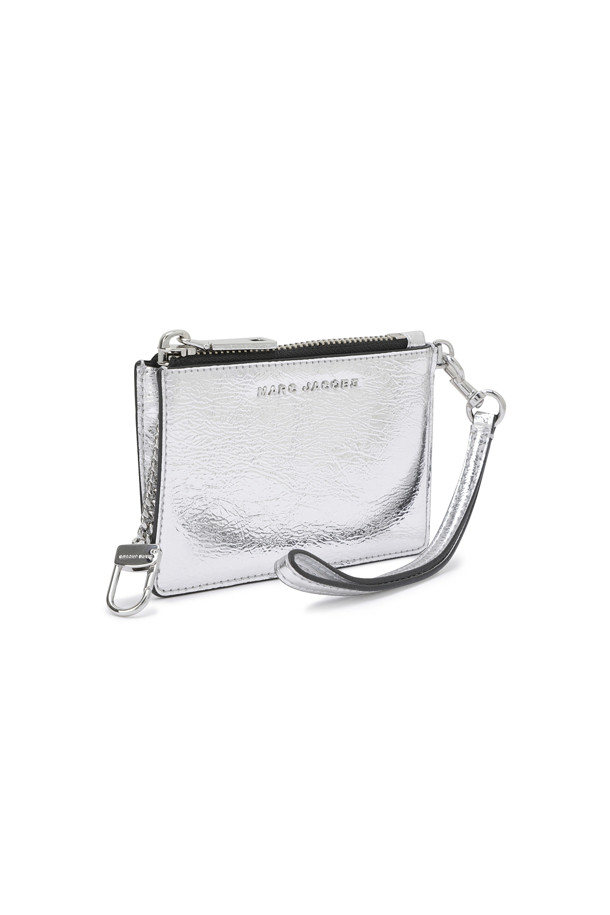 MARC JACOBS - 클러치/파우치 - Metallic Daily Top Zip Wristlet_Silver (S106M06RE22-040)