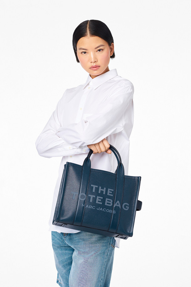 MARC JACOBS -  - Leather The Medium Tote_Blue Sea (H004L01PF21-426)