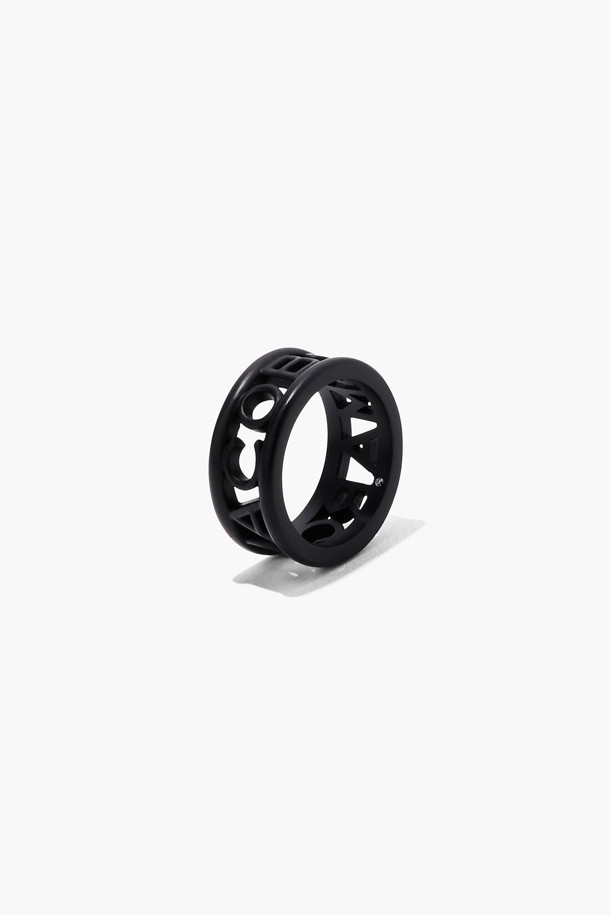 MARC JACOBS - 반지 - Monogram Metal Logo Ring_Black (2S3JRN002J20-001)