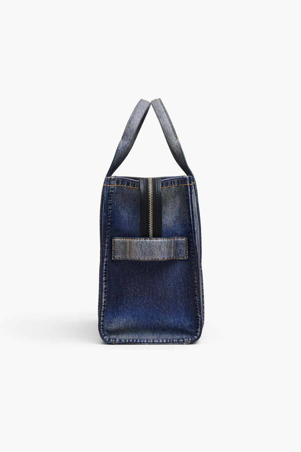 MARC JACOBS - 토트백 - Denim Printed Leather Medium Tote_Denim (2F3HTT059H01- 403)