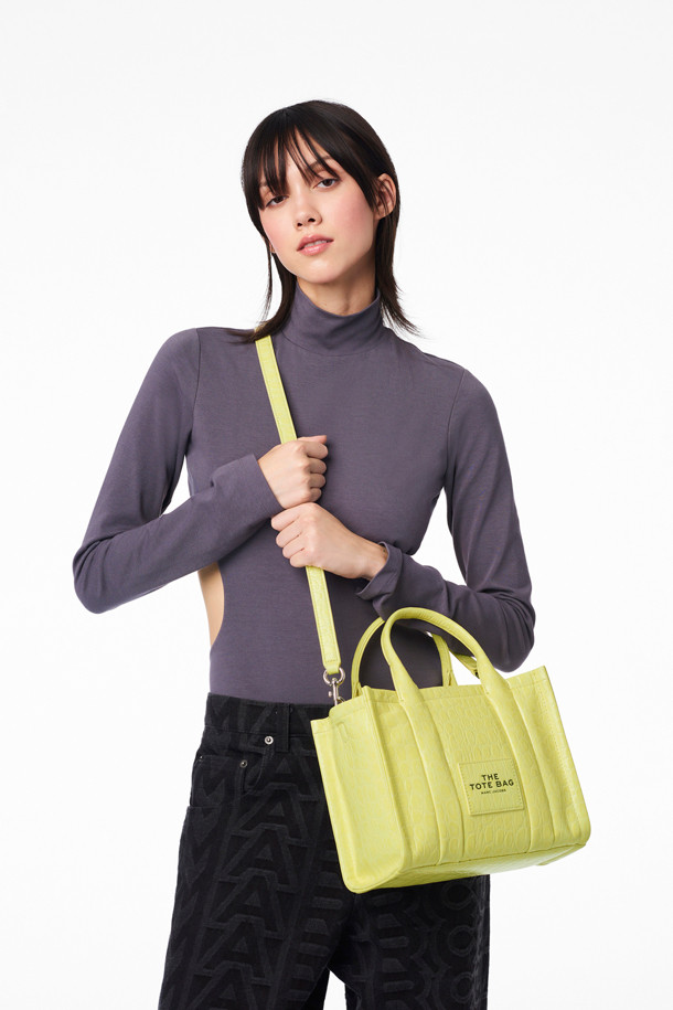 MARC JACOBS - 토트백 - Croc Emb The Tote Small Tote_Tender Yellow (H022L01RE22-766)