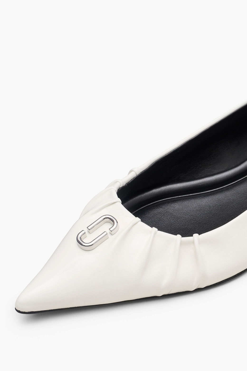 MARC JACOBS - 플랫 - Patent Leather J Marc The Pointy Toe Ballerina_White (2F4FFL001F08-100)