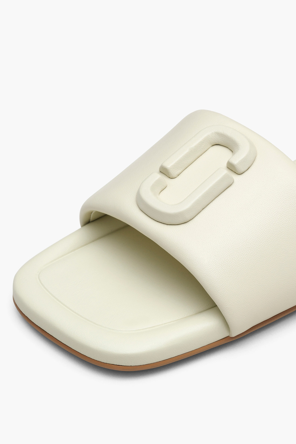 MARC JACOBS - 샌들 - Leather J Marc Leather Sandal_Cloud White (2P3FSA006F06-123)
