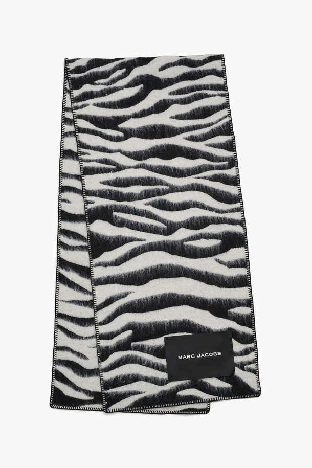 MARC JACOBS - 스카프/머플러 - Zebra Brushed Scarf_ Black/White (2F4RRA008W07-005)