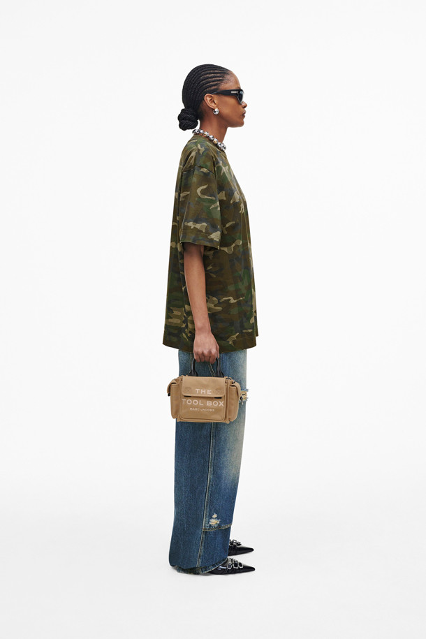 MARC JACOBS - 토트백 - Cargo The Mini Tote_Camel (2S4HCR006H03-230)