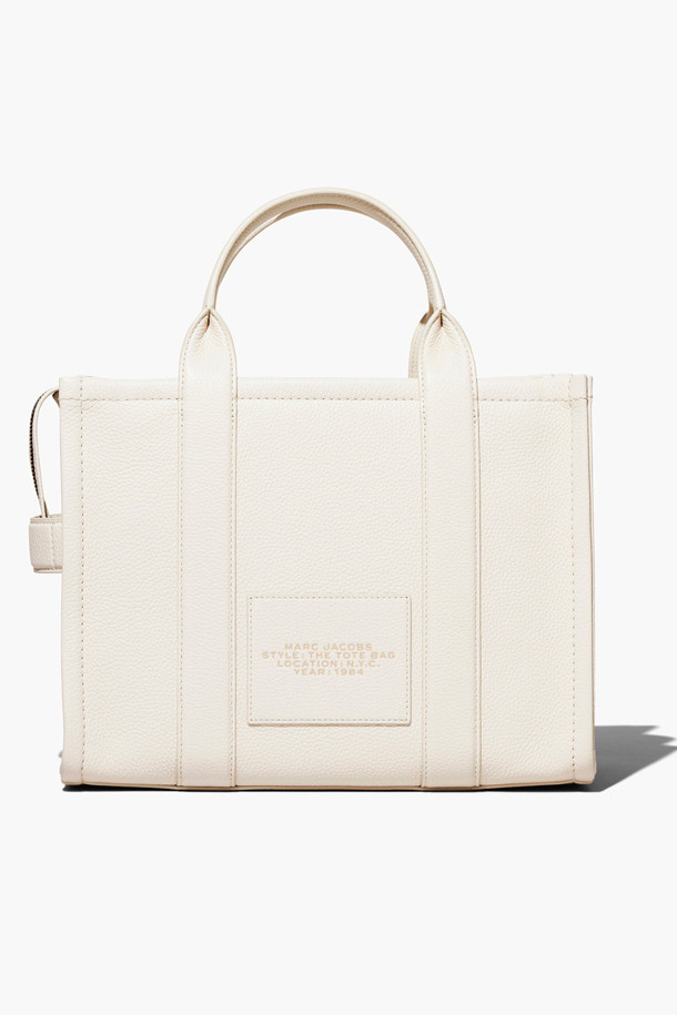 MARC JACOBS - 토트백 - Leather The Medium Tote_Cotton/Silver (H004L01PF21-140)