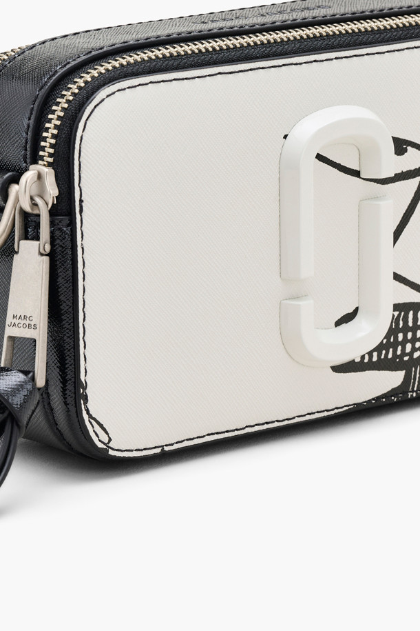 MARC JACOBS - 크로스백 - Futura Pointman Snapshot The Snapshot_White multi (2F4HCR009H04-101)