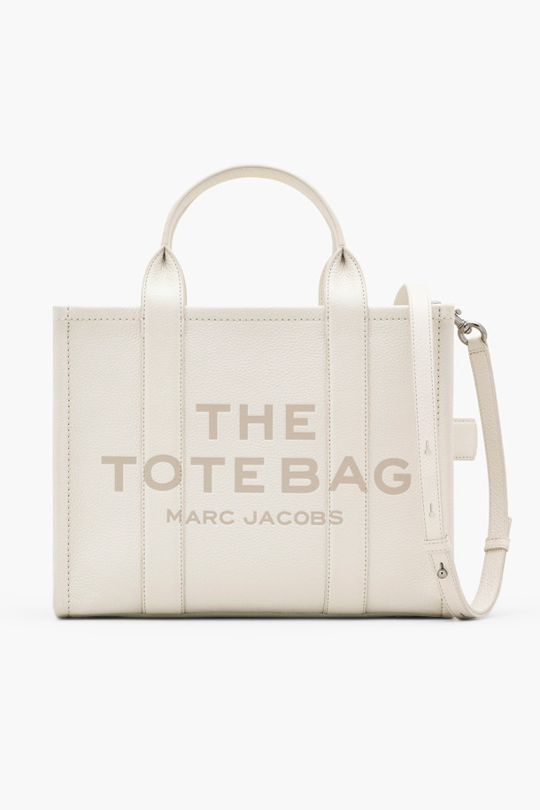 MARC JACOBS - 토트백 - Leather The Medium Tote_COTTON/SILVER (H004L01PF21-140)