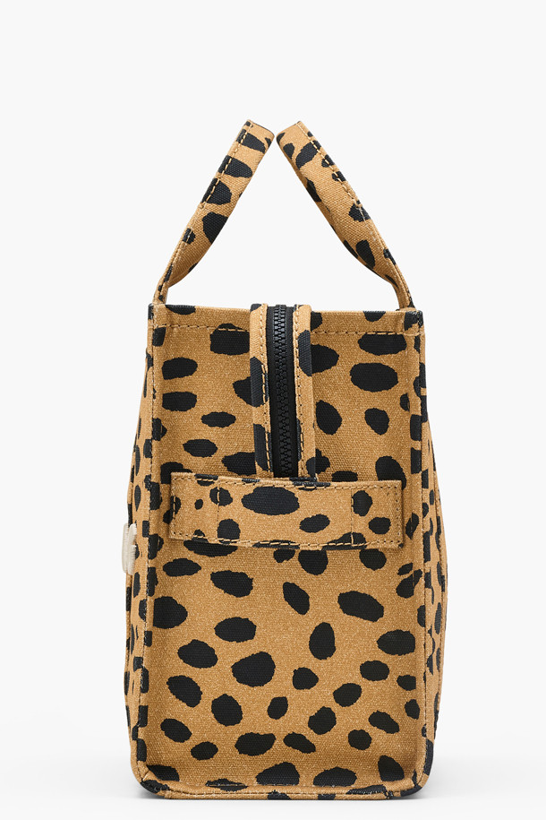 MARC JACOBS - 토트백 - Cheetah Canvas Tote Bag The Medium Tote_BLACK MULTI (2R4HTT002H03-002)