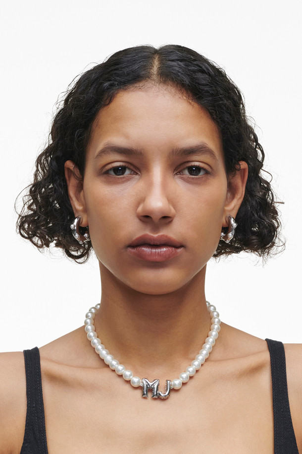 MARC JACOBS - 목걸이 - Balloon Mj Balloon Pearl Necklace_WHITE/SILVER (2R3JNC001J79-188)