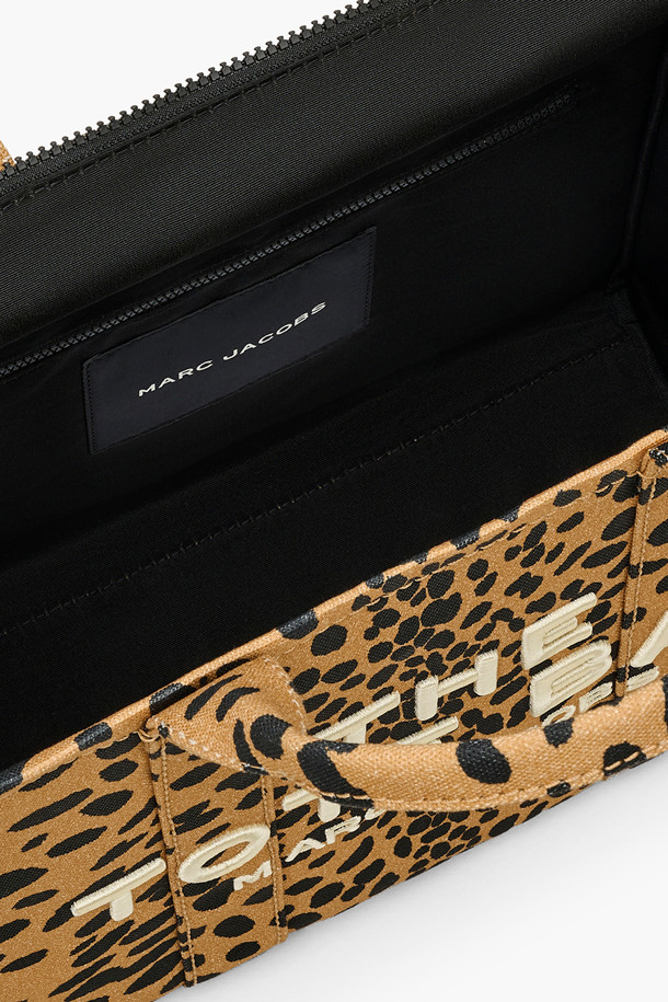 MARC JACOBS - 토트백 - Cheetah Canvas Tote Bag The Medium Tote_BLACK MULTI (2R4HTT002H03-002)