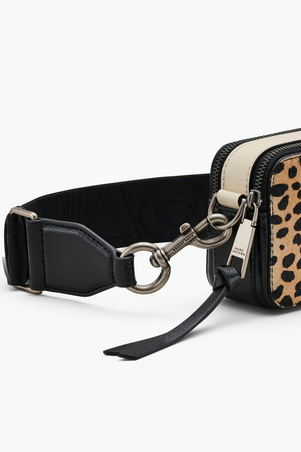 MARC JACOBS - 크로스백 - Cheetah Haircalf Snapshot The Snapshot_BLACK MULTI (2R4HCR028H02-002)