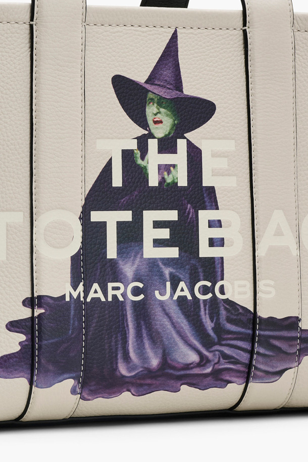 MARC JACOBS - 토트백 - Wizard Of Oz Wicked Witch Leather The Medium Tote_WHITE MULTI (2R4HTT027H02-101)