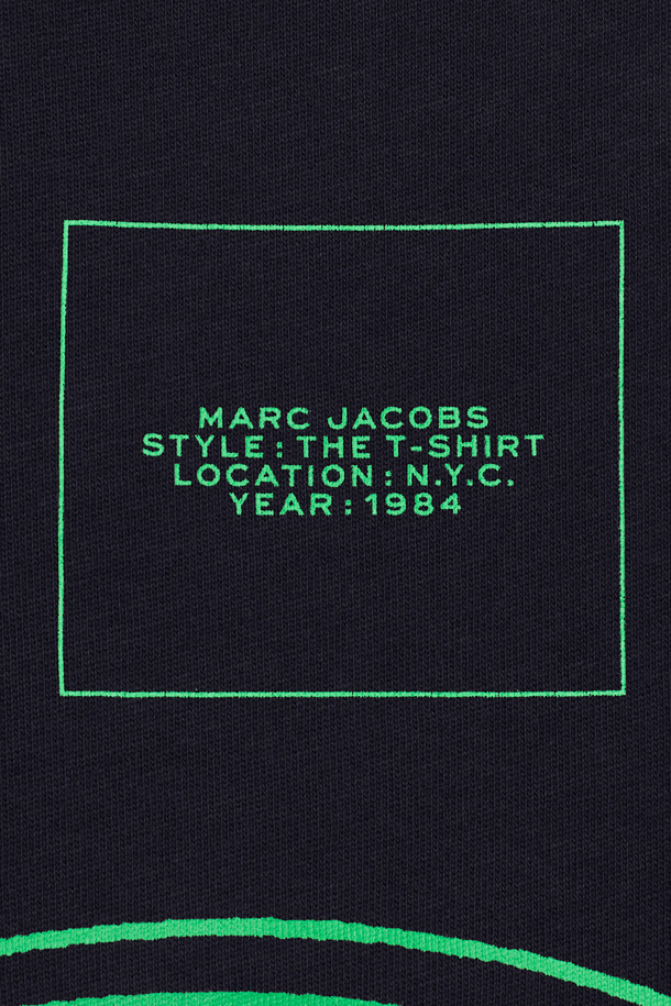 MARC JACOBS - 반소매 티셔츠 - Wizard Of Oz Emerald City The Wizard Of Oz Box Tee_BLACK MULTI (2R4RTP050C05-002)