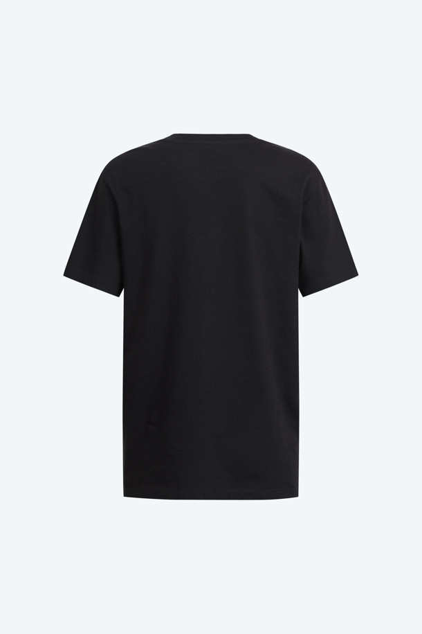 세련된 비즈 로고 하프슬리브 티셔츠입니다. 라운드넥 디자인에 반소매 기장으로, 봄, 여름 시즌에 편안하게 착용하기 좋습니다. 심플한 디자인에 비즈와 크리스탈 장식이 더해져 여성스러운 포인트를 더합니다. 베이직한 스타일로 데님, 스커트 등 다양한 하의와 매치하여 미니멀하고 캐주얼한 룩을 연출할 수 있습니다. 화이트와 블랙 두 가지 컬러로 만나보세요.
