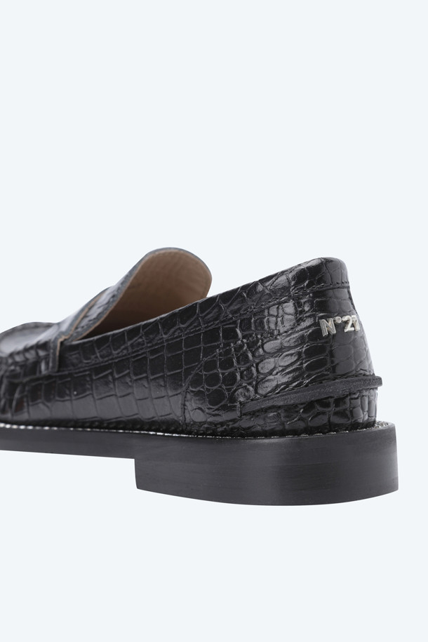 N21 - 플랫/로퍼 - 엠보싱 레더 더비 로퍼