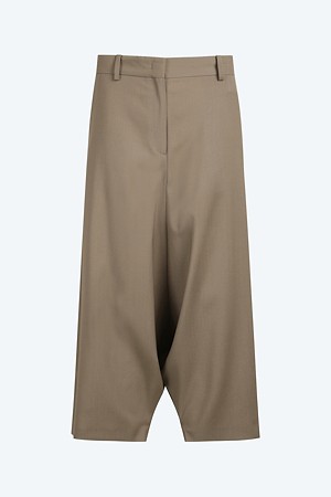 브라운 울 버뮤다 슬랙스