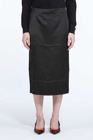 블랙 미디 스커트