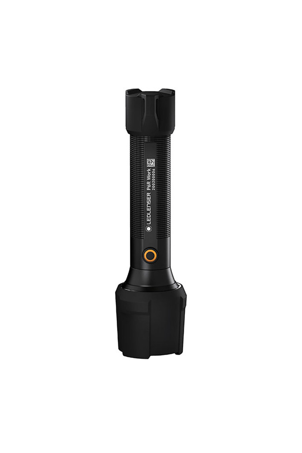 P6R Work (피식스알 워크) 플래시라이트는 캠핑 및 작업용으로 적합한 블랙 컬러의 공용 제품입니다. IP68 등급의 방수 방진 기능을 갖춰 극한 환경에서도 문제없이 사용할 수 있으며, 850루멘의 밝기로 강력한 빛을 제공합니다. 충전식 배터리를 사용하며, 고무 커버와 렌즈 보호 쉴드로 내구성을 높였습니다. POWER, Mid Power, Low Power, BOOST, BLINK, STROBE, POSITION, S.O.S 등 다양한 조명 모드를 지원하여 상황에 맞춰 활용 가능하며, 본체, 충전 케이블, 충전 스테이션, 손목 스트랩, 휴대용 파우치로 구성되어 있습니다.
