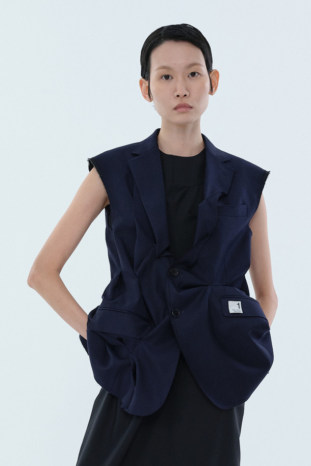 RE;CODE - 베스트 - [RE;CODE 여성] Crushed Asymmetirc Slim Vest