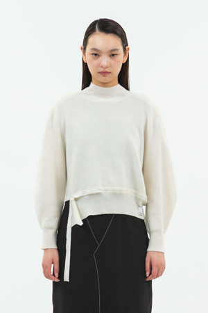 [RE;CODE 여성] Slit Woven Patch Knit Top