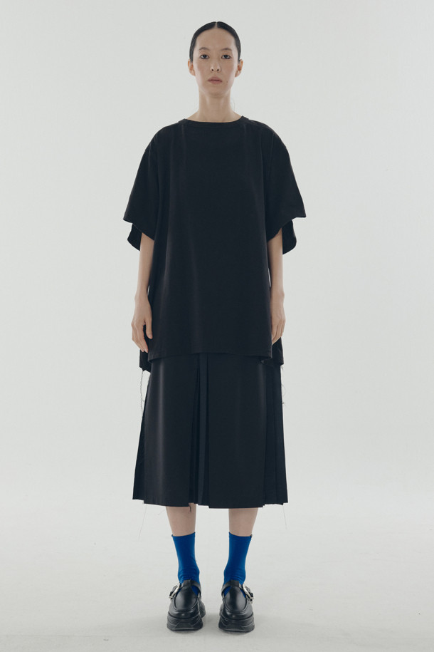 RE;CODE - 롱스커트 - [RE;CODE 여성] A-Line Slit Pleats Lining Skirt