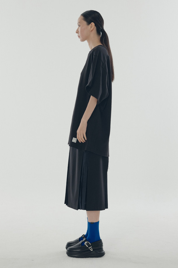 RE;CODE - 롱스커트 - [RE;CODE 여성] A-Line Slit Pleats Lining Skirt