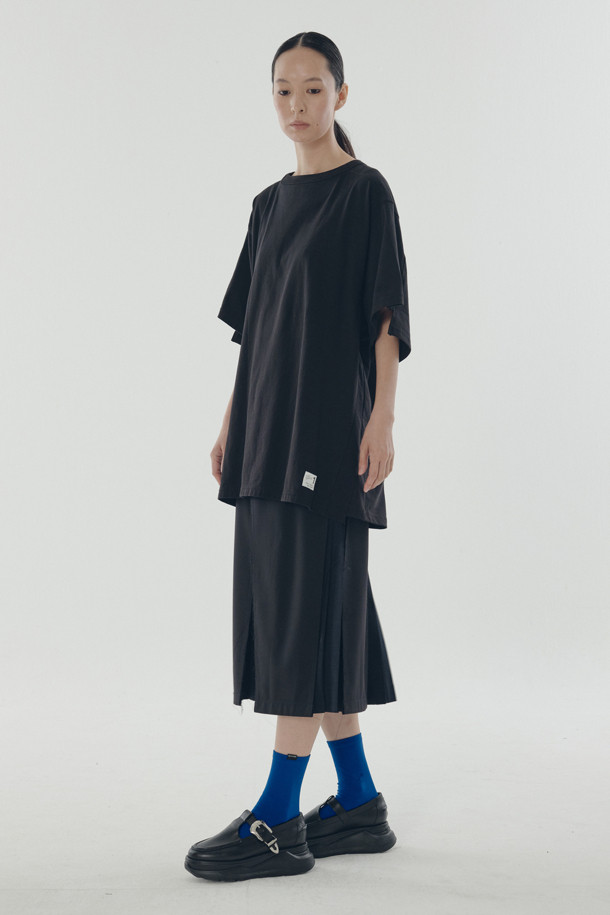 RE;CODE - 롱스커트 - [RE;CODE 여성] A-Line Slit Pleats Lining Skirt