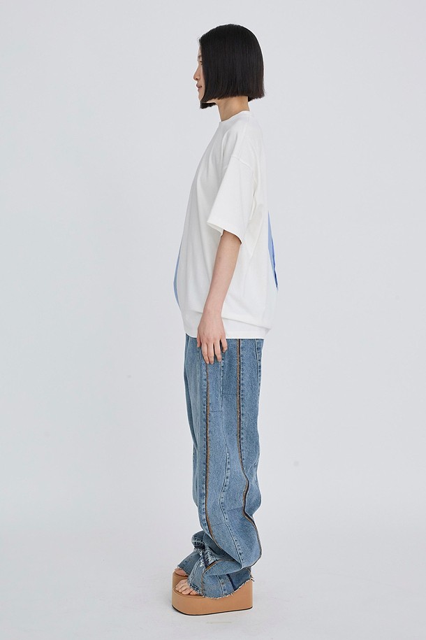 상품 슬라이드 이미지 1