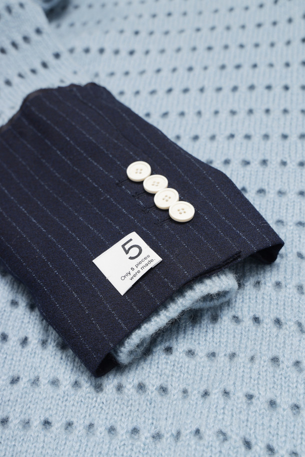 상품 슬라이드 이미지 0