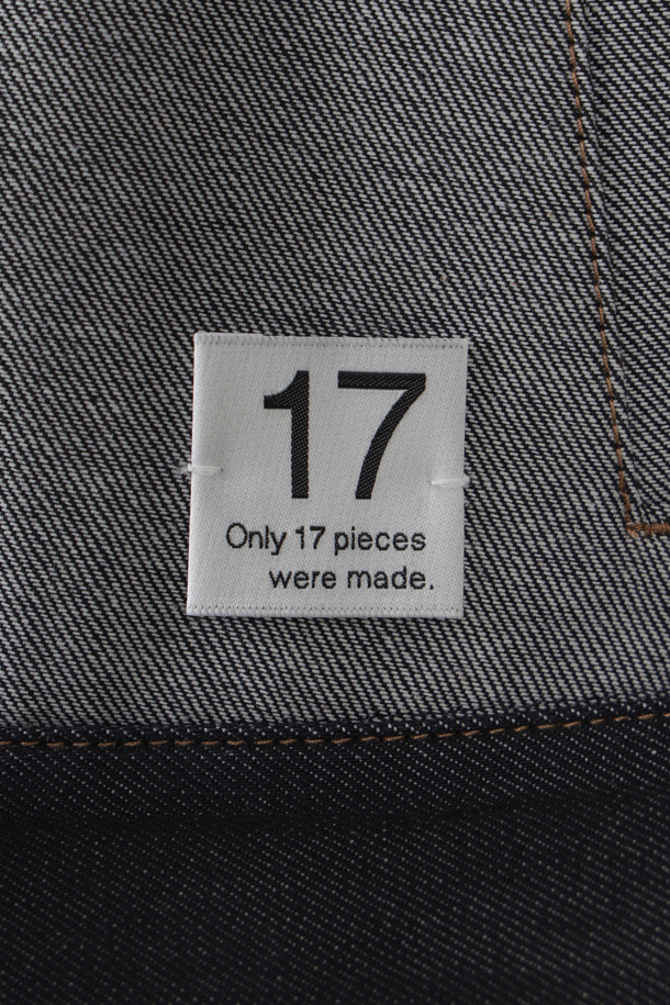 상품 슬라이드 이미지 0