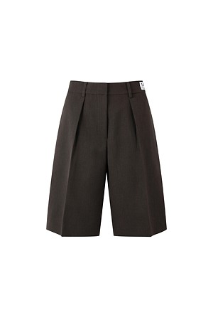 [RE;CODE 여성] Back Raw Edge Bermuda Shorts _BROWN-a