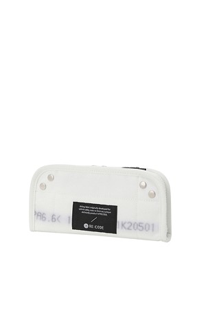 [RE;CODE] Airbag Travel Tray (M)_IVORY-a