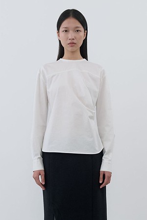 [RE;CODE 여성] Backward Shirring Knit Top