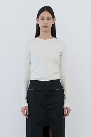 [RE;CODE 여성] Split Center Asymmetric Tee