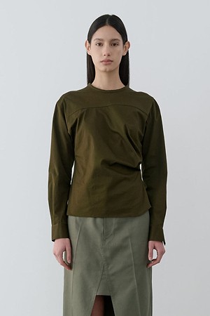 [RE;CODE 여성] Backward Shirring Knit Top