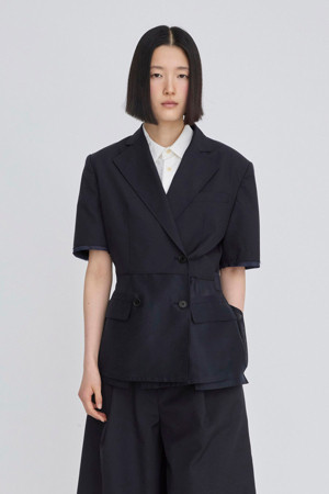 [RE;CODE 여성] Open-Back Half Jacket _NAVY-a