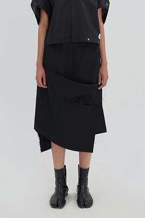 [RE;CODE 여성] Asymmetric Shirring Skirt_BLACK-a